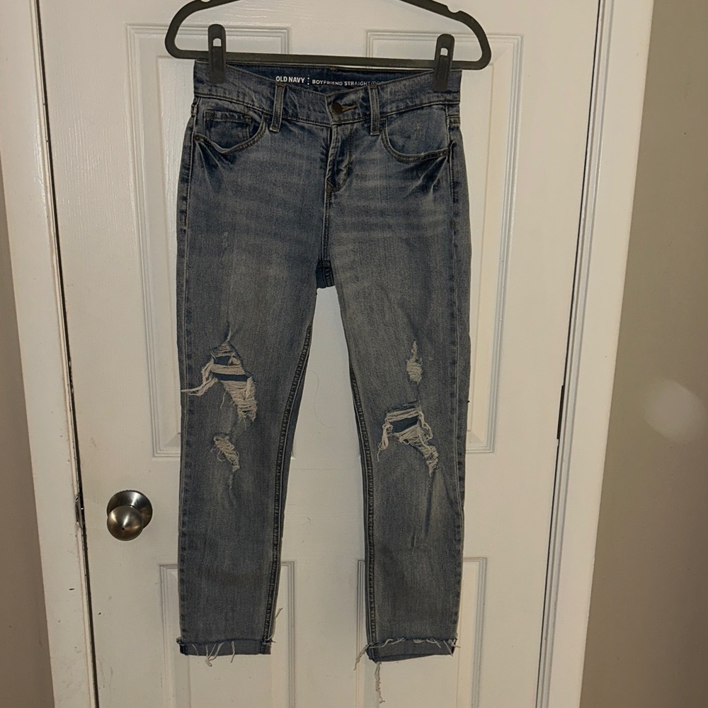Old Navy Cropped Distressed Jeans - Medium Blue